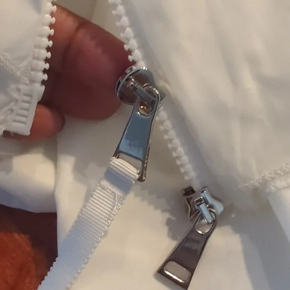 Moncler Nancy Women's Cream Hooded Jacket - Picture 9 of 10